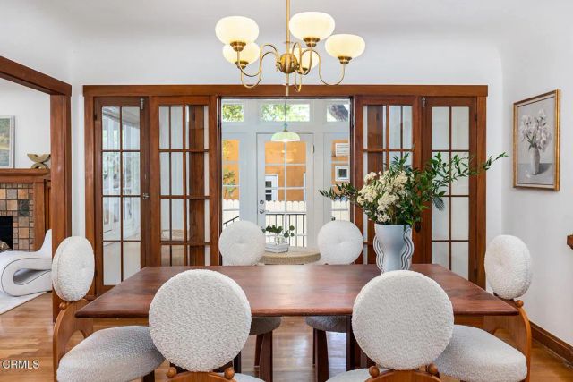 1275 N Hill Avenue, Pasadena, CA 91104
