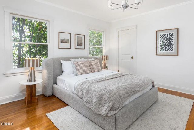 1275 N Hill Avenue, Pasadena, CA 91104