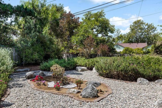 1275 N Hill Avenue, Pasadena, CA 91104