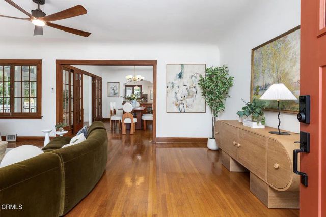 1275 N Hill Avenue, Pasadena, CA 91104