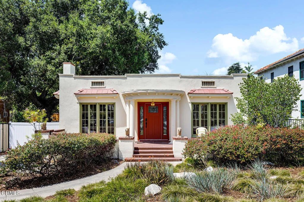 1275 N Hill Avenue, Pasadena, CA 91104