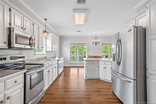 1567 S Perkins Ferry Rd, Lake Charles, LA 70611