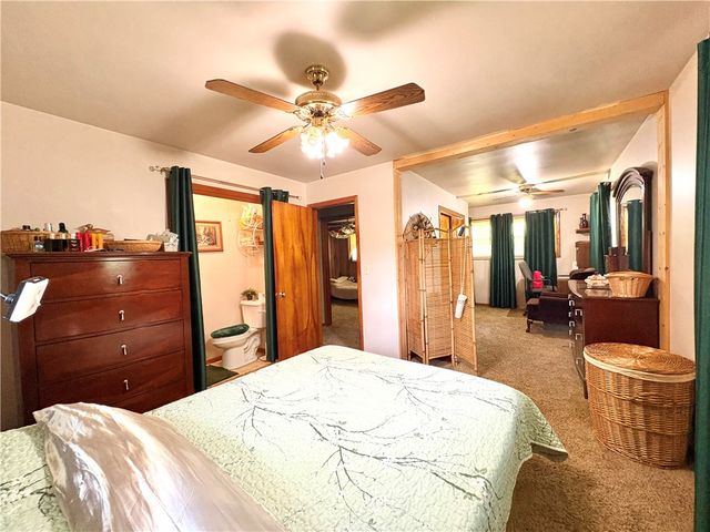 2045 Martha St, Shenango Twp, PA 16101