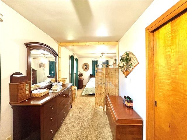 2045 Martha St, Shenango Twp, PA 16101