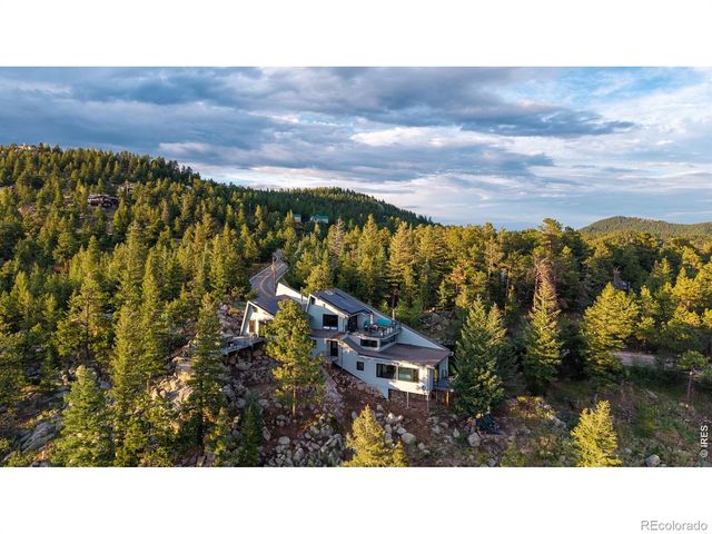 6722 Flagstaff Road, Boulder, CO 80302