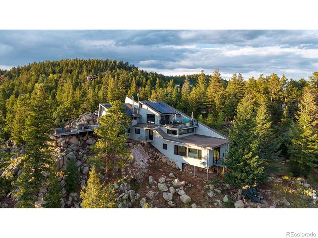 6722 Flagstaff Road, Boulder, CO 80302
