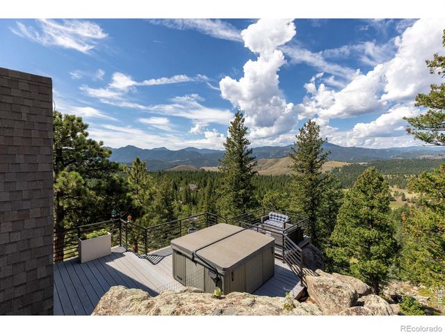 6722 Flagstaff Road, Boulder, CO 80302