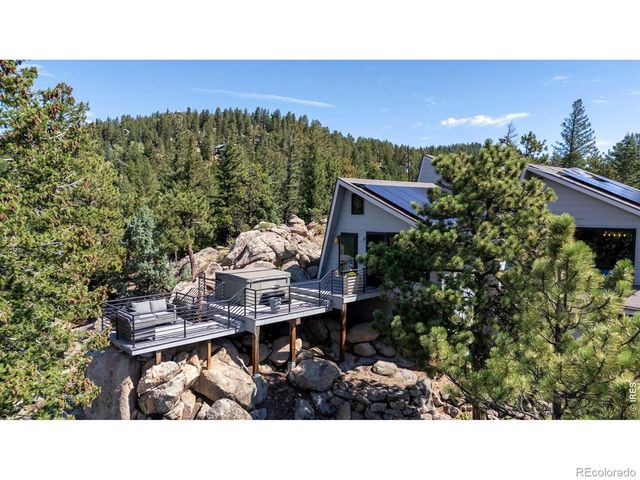 6722 Flagstaff Road, Boulder, CO 80302