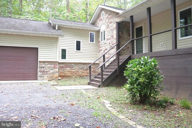 1111 EASTOVER PKWY, Locust Grove, VA 22508