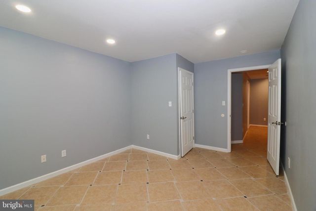 1111 EASTOVER PKWY, Locust Grove, VA 22508