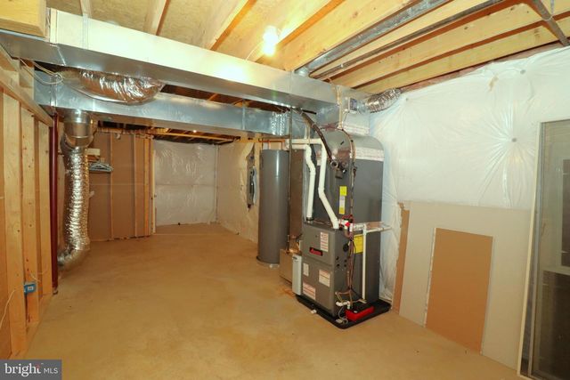 1111 EASTOVER PKWY, Locust Grove, VA 22508