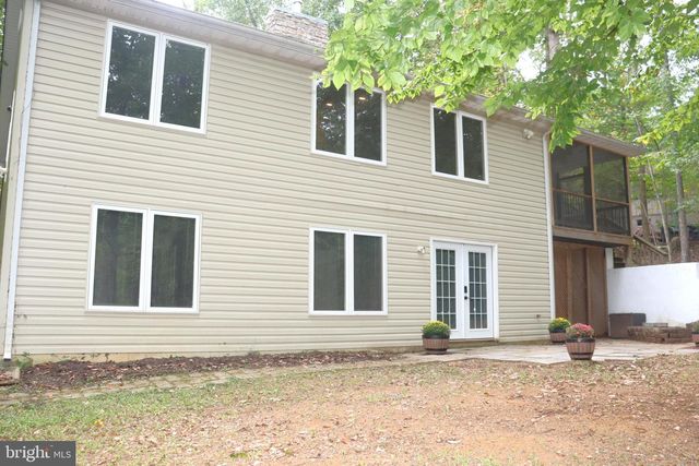 1111 EASTOVER PKWY, Locust Grove, VA 22508