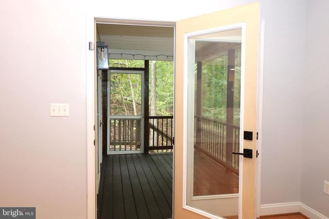 1111 EASTOVER PKWY, Locust Grove, VA 22508