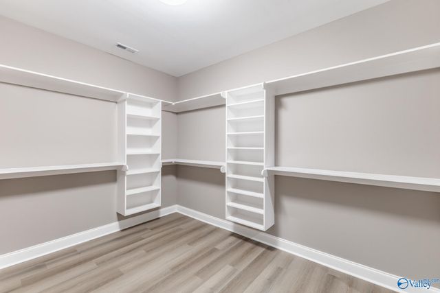 105 Lakeridge Court, Ardmore, AL 35739