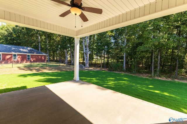 105 Lakeridge Court, Ardmore, AL 35739