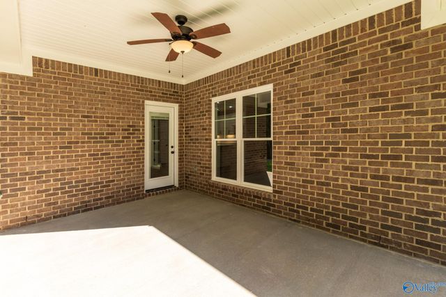 105 Lakeridge Court, Ardmore, AL 35739