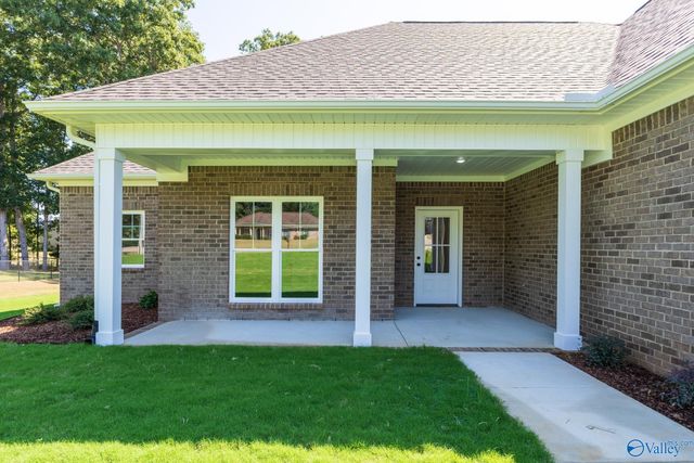 105 Lakeridge Court, Ardmore, AL 35739