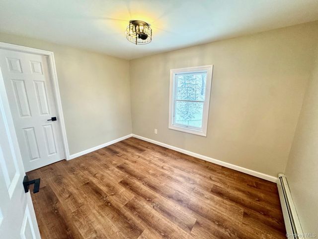 121 Main St, Livingston Manor, NY 12758