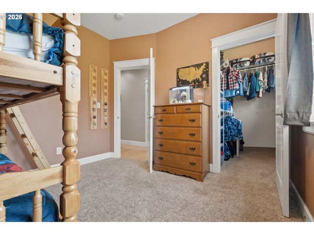 623 N V St, Washougal, WA 98671
