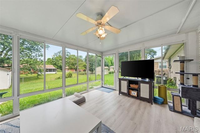 513 Longview Drive, Belleville, IL 62223