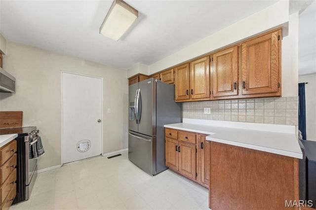 513 Longview Drive, Belleville, IL 62223
