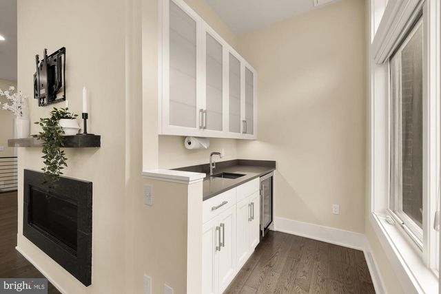 153 WINSOME CIR, Bethesda, MD 20814