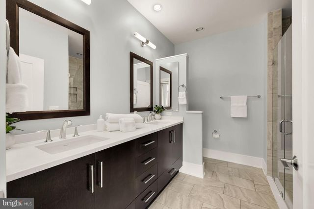 153 WINSOME CIR, Bethesda, MD 20814