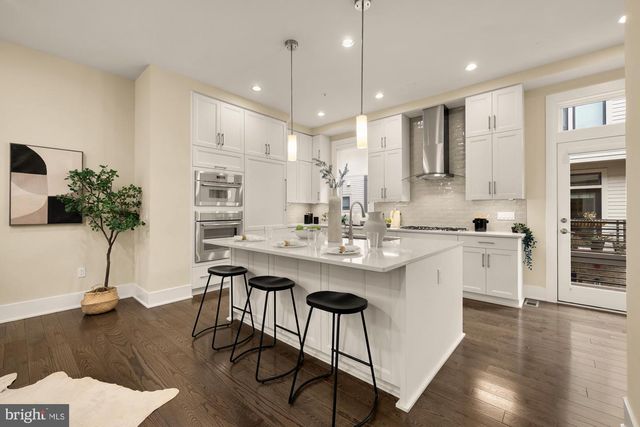 153 WINSOME CIR, Bethesda, MD 20814