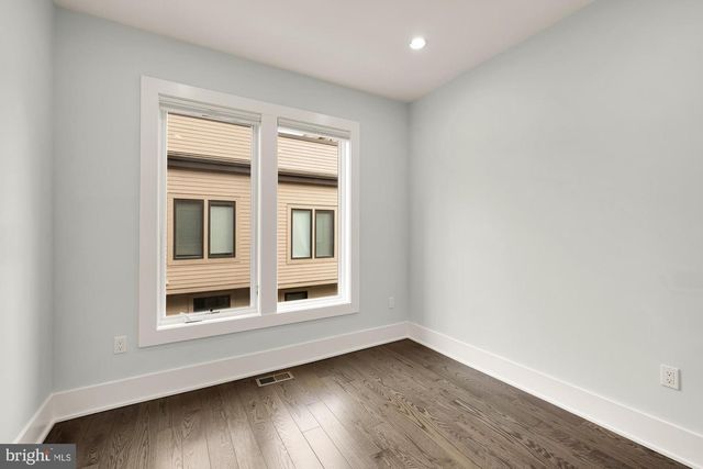 153 WINSOME CIR, Bethesda, MD 20814