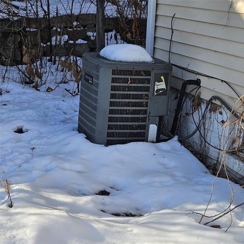 309 31ST STREET Drive SE, Cedar Rapids, IA 52403