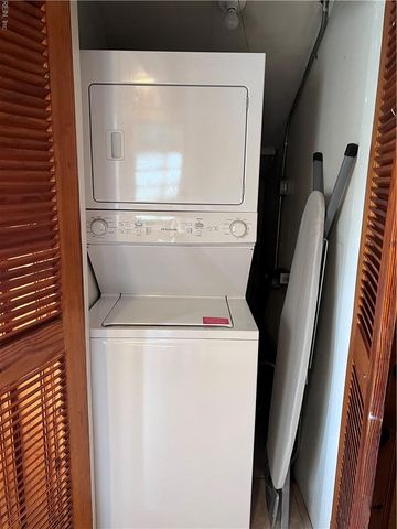 408 E Westmont AVE, Norfolk, VA 23503