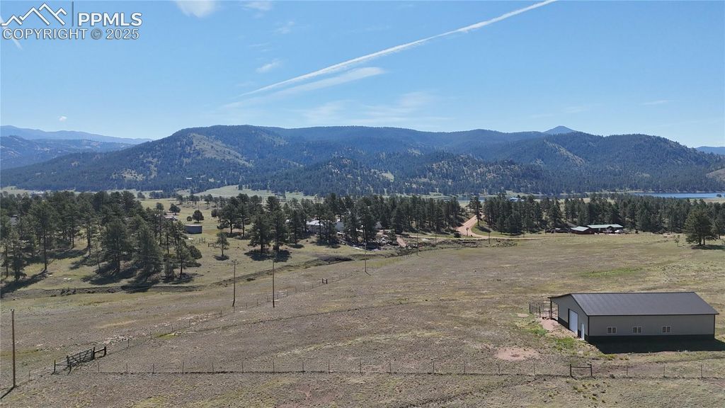 431 High Chateau Road, Florissant, CO 80816 — photo 2