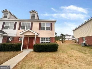 725 Wheel House Lane B, Monroe, GA 30655