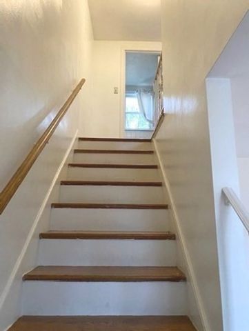 29 Vinald Rd 1, Medfield, MA 02052