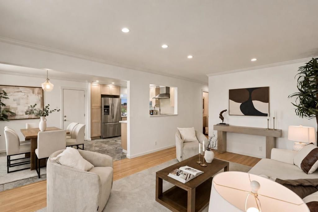 Image 11 of property listing at 2930 Jefferson Avenue, Redwood City, CA 94062