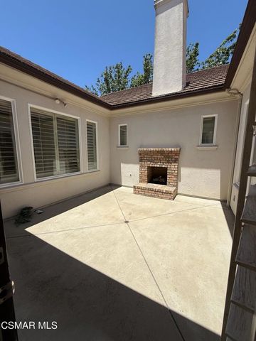 990 Clear Sky Place, Simi Valley, CA 93065