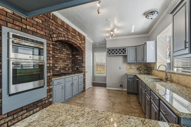 6822 Hertford Park Drive, Houston, TX 77084