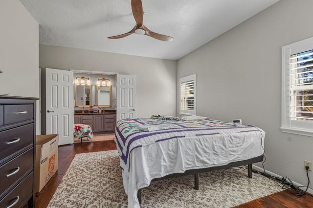 6822 Hertford Park Drive, Houston, TX 77084