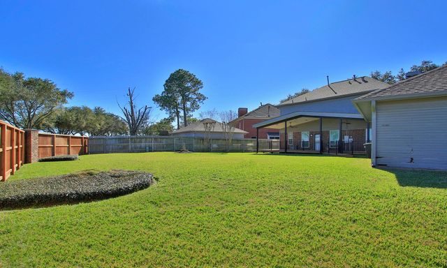 6822 Hertford Park Drive, Houston, TX 77084