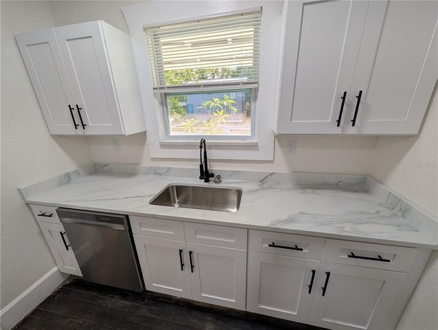 985 8TH AVENUE S S, St Petersburg, FL 33705