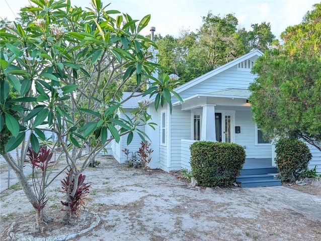 985 8TH AVENUE S S, St Petersburg, FL 33705