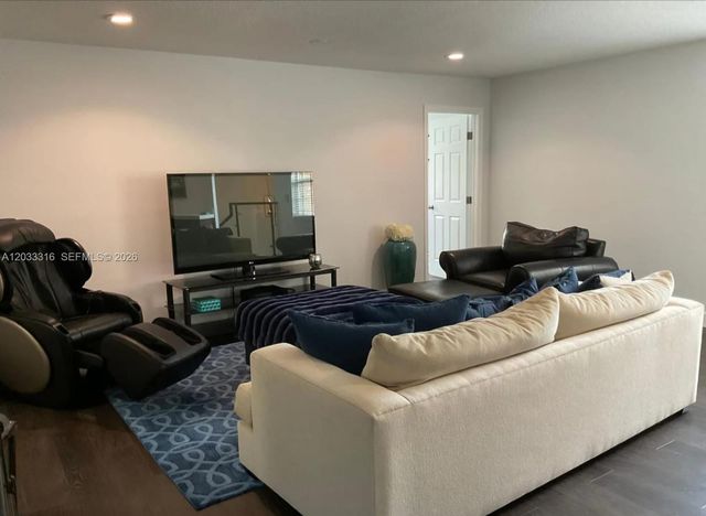 8682 Via Ancho Road, Boca Raton, FL 33433