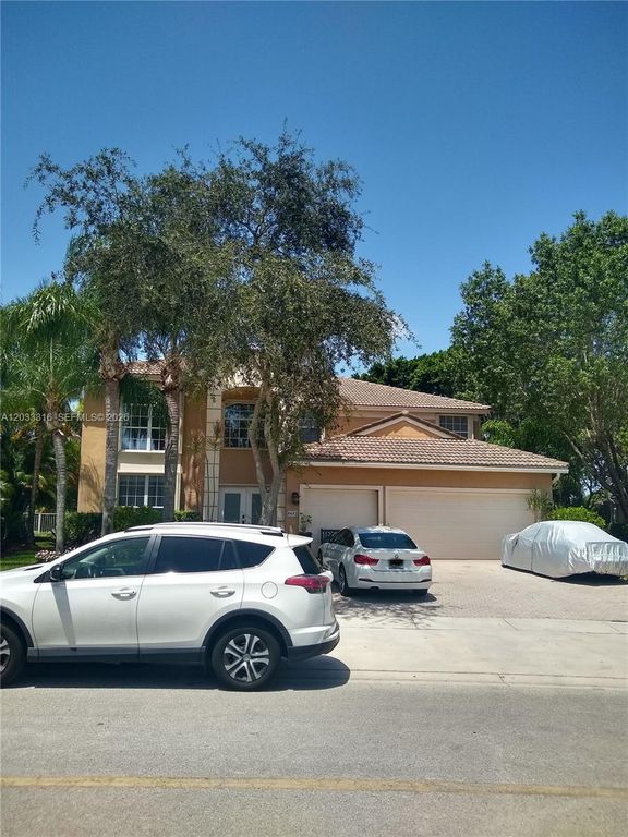 8682 Via Ancho Road, Boca Raton, FL 33433