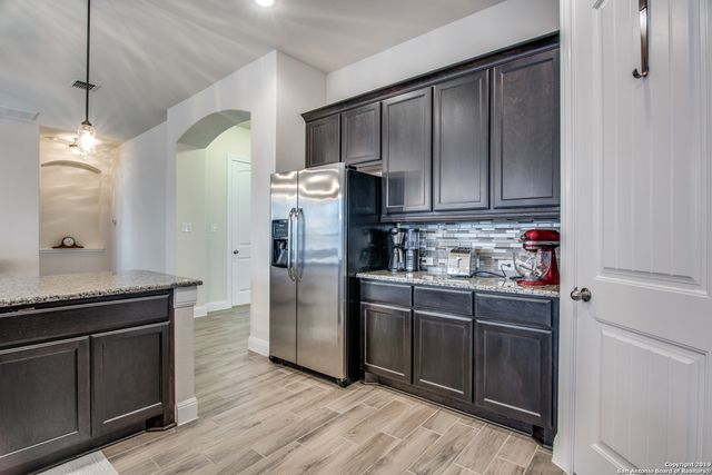 12402 LOVING ML, San Antonio, TX 78253