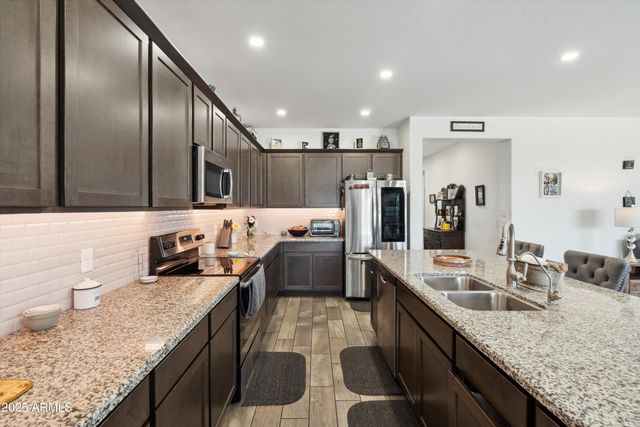 1135 E BARRUS Drive, Casa Grande, AZ 85122