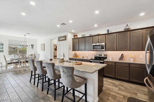 1135 E BARRUS Drive, Casa Grande, AZ 85122