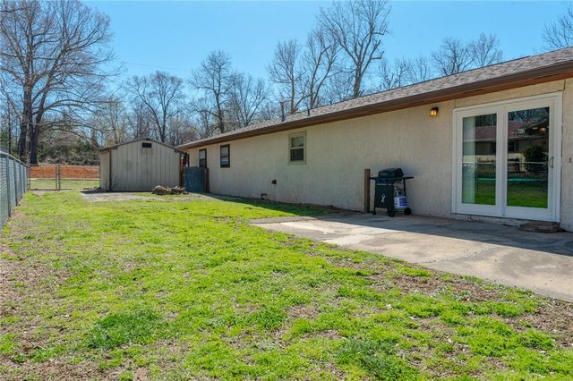 243 Alta Vista Drive, Harrison, AR 72601