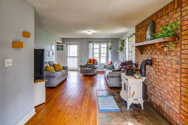 2352 Union Church Road, Thaxton, VA 24174