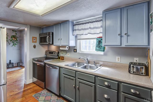 2352 Union Church Road, Thaxton, VA 24174