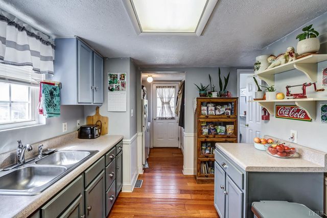 2352 Union Church Road, Thaxton, VA 24174